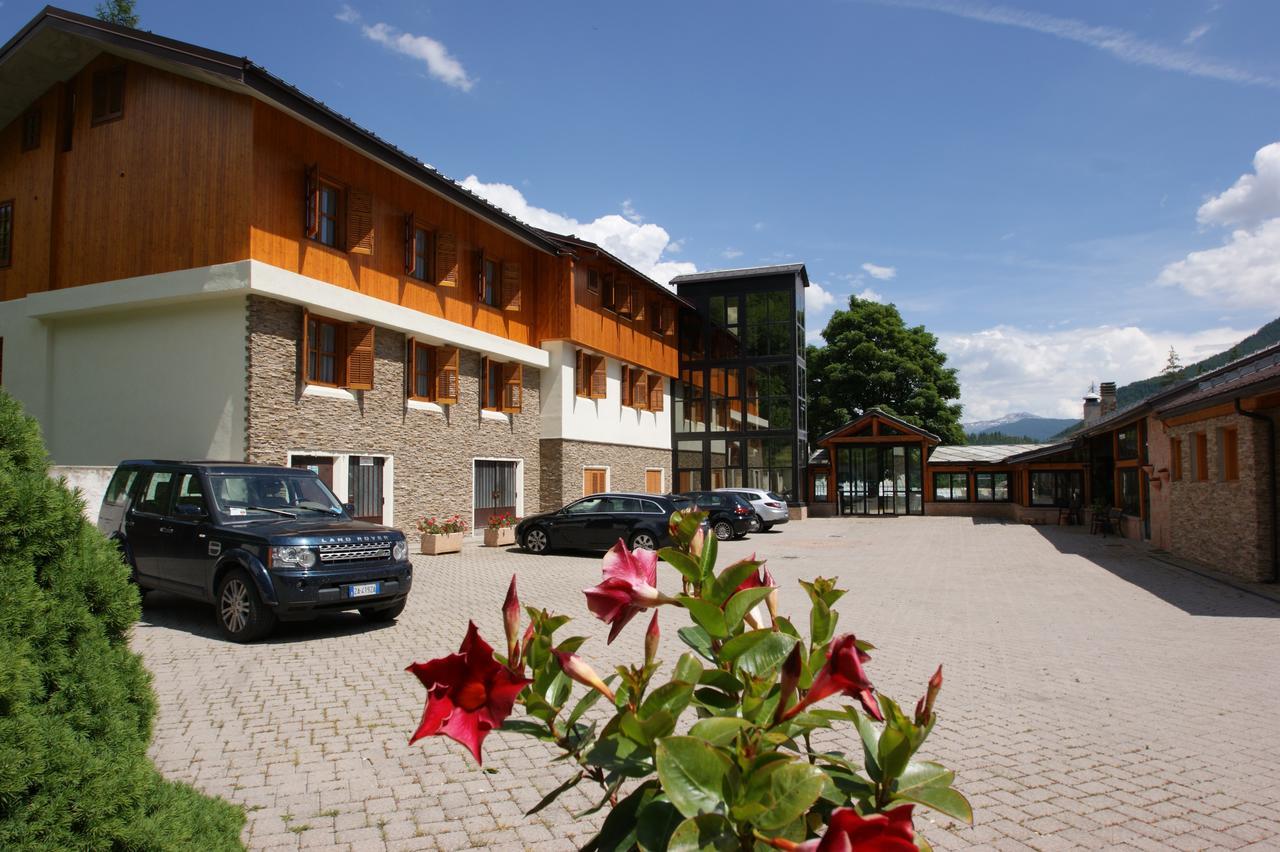 Hotel Europa Bardonecchia Kültér fotó