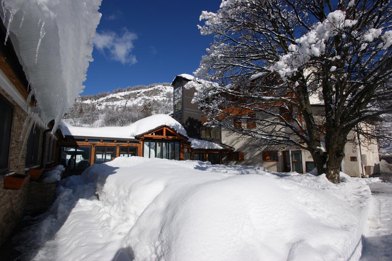 Hotel Europa Bardonecchia Kültér fotó