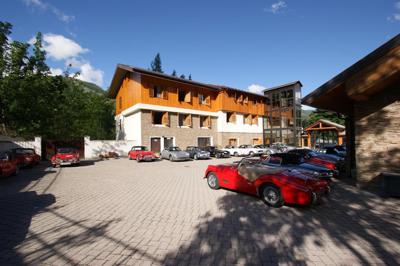 Hotel Europa Bardonecchia Kültér fotó